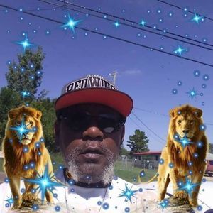 Meet your Posher, Joe